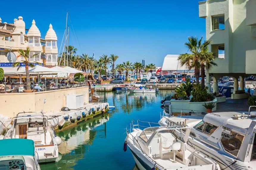 Coqueto En Puerto Marina Con Piscina Apartment Benalmadena
